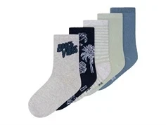 5 par strømper i grå,grønne og blå nuancer med strandmotiver fra Name It 13225030 light grey melange beach